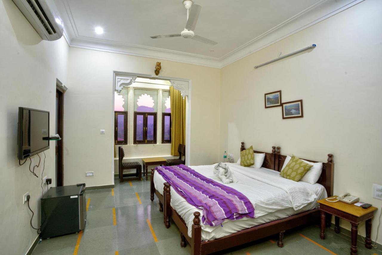 Hotel Sai Palace Udaipur Exterior foto